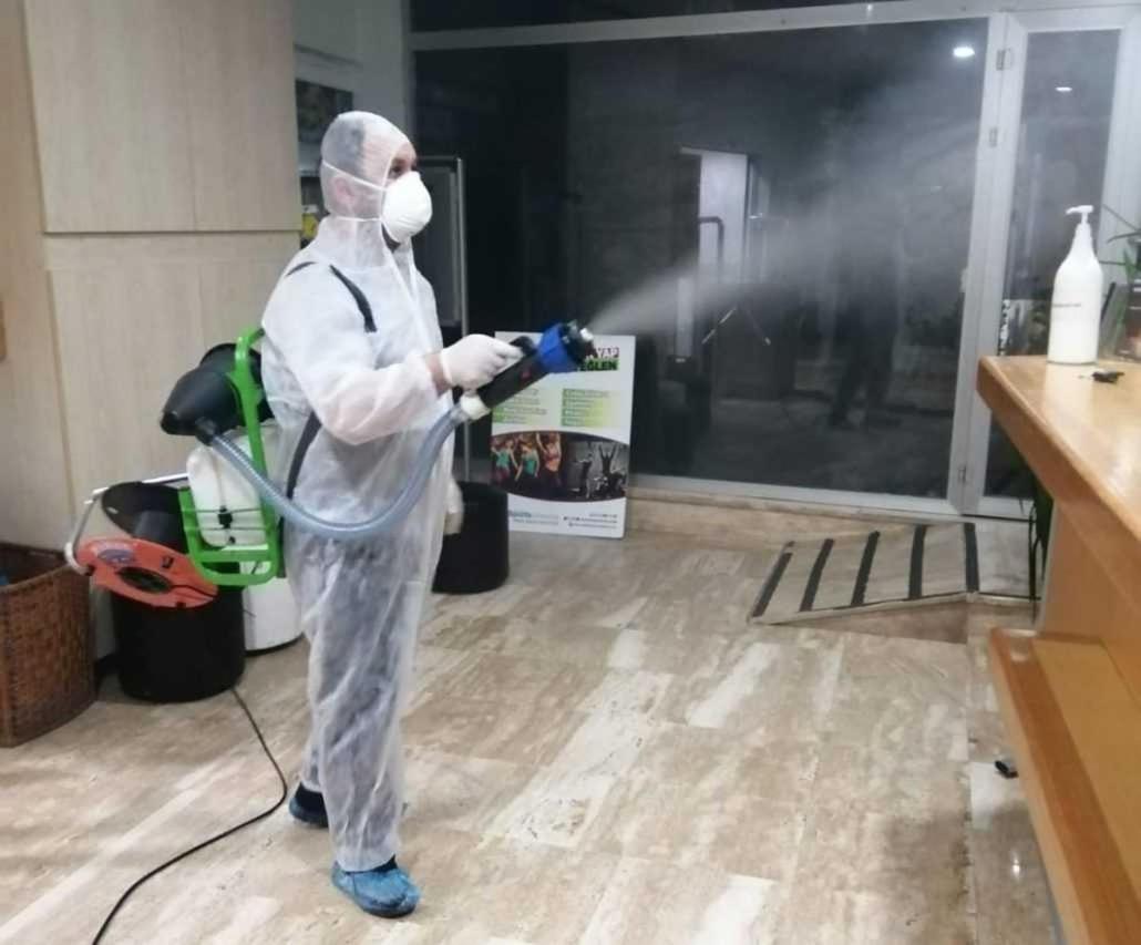 Готель Phosphorion Стамбул Екстер'єр фото Disinfection of a hospital in Italy