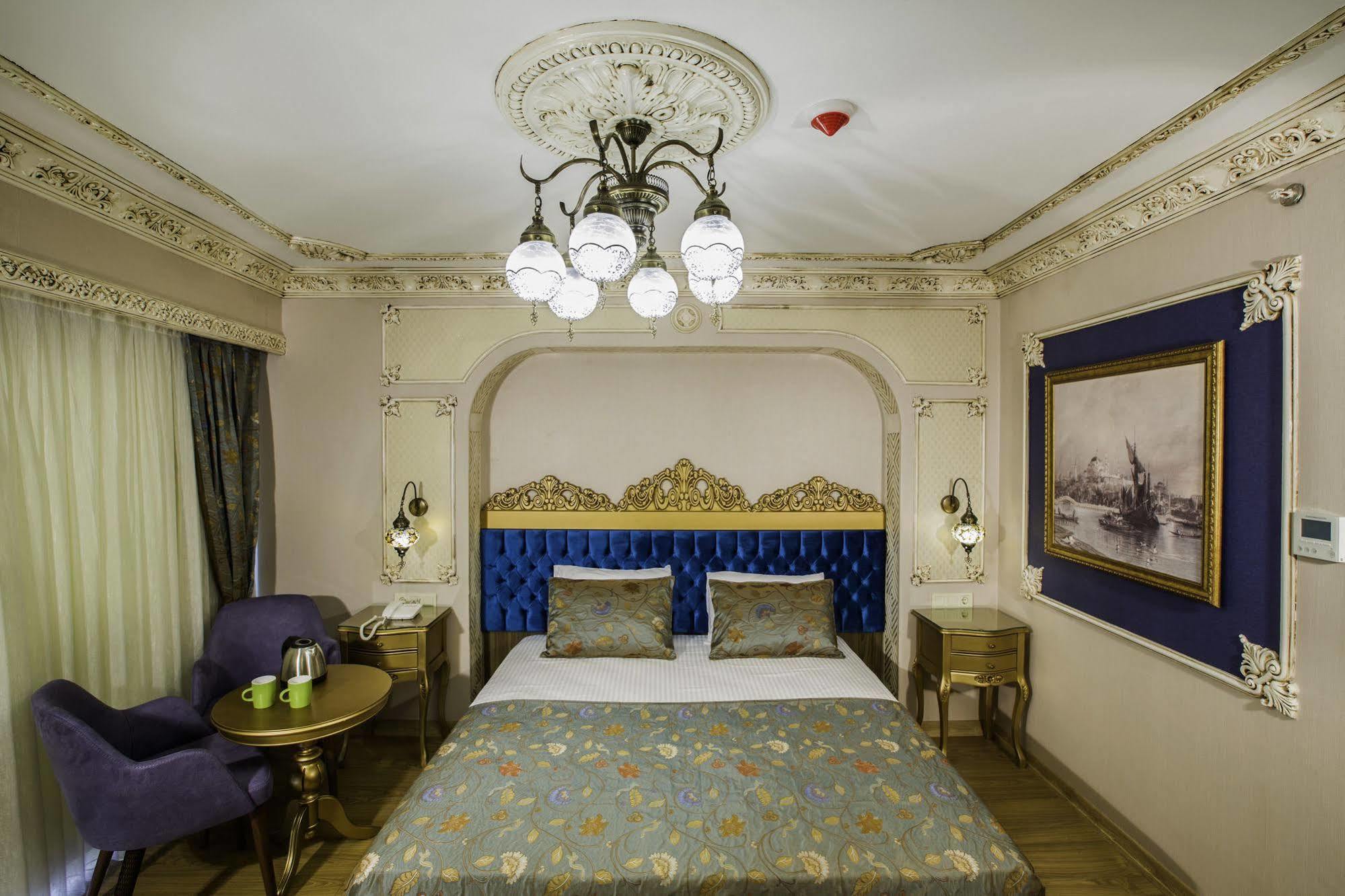 Готель Phosphorion Стамбул Екстер'єр фото A room at the hotel